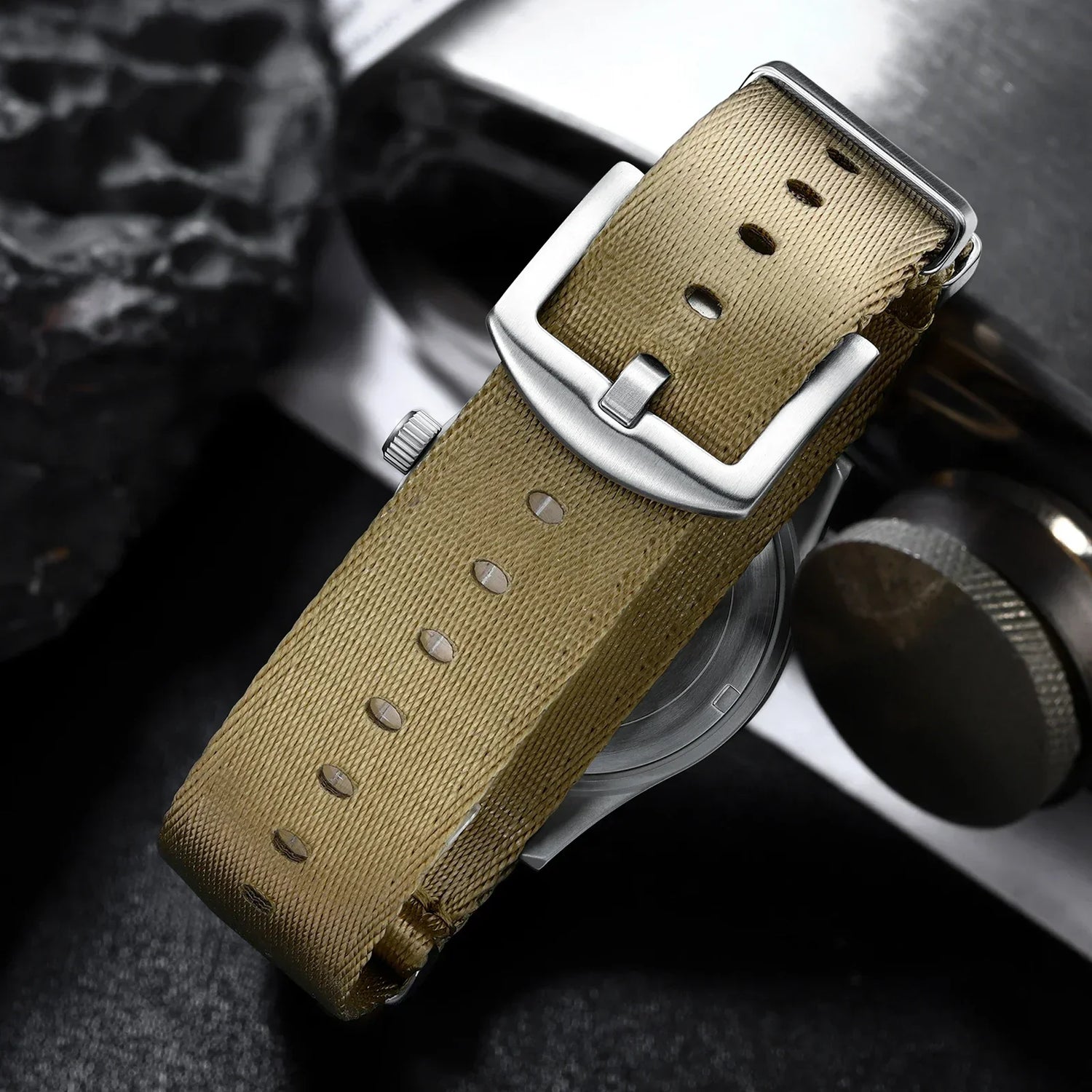 MILITREK 2025 New Men Quartz Watch VH31 37mm Military Waterproof 100M Sapphire Glass Luminous Stainless Steel Reloj Hombre